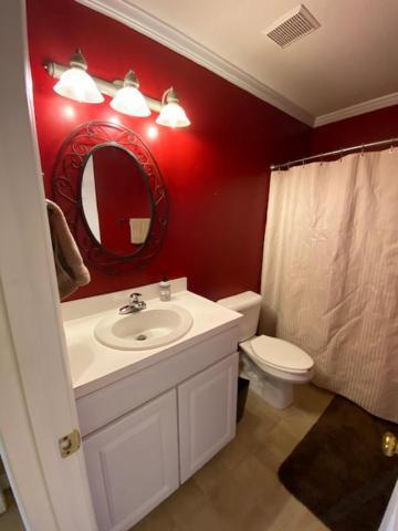 Trendy 2Bed 2 Bath Villa In The Village With King Bed ราลลี ภายนอก รูปภาพ